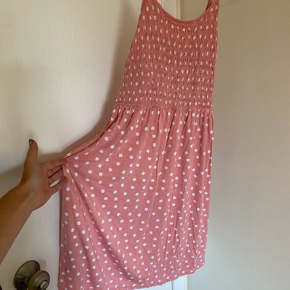 Wonder Nation Pink Smocked Dress with White Daises!
